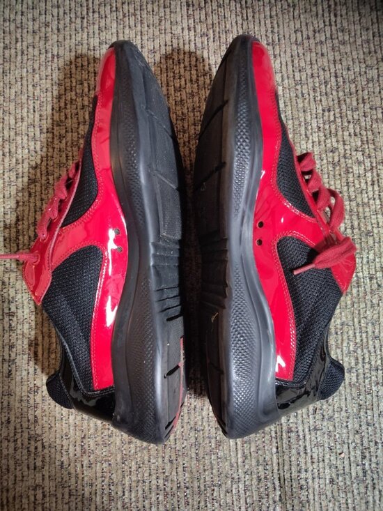 PRADA Size 11 Men\'s Red Black Low Top Lace Solid Pattern Athletic Sneakers W/Box main image 10